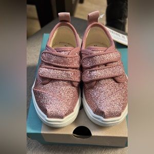 TOMS kids shoes